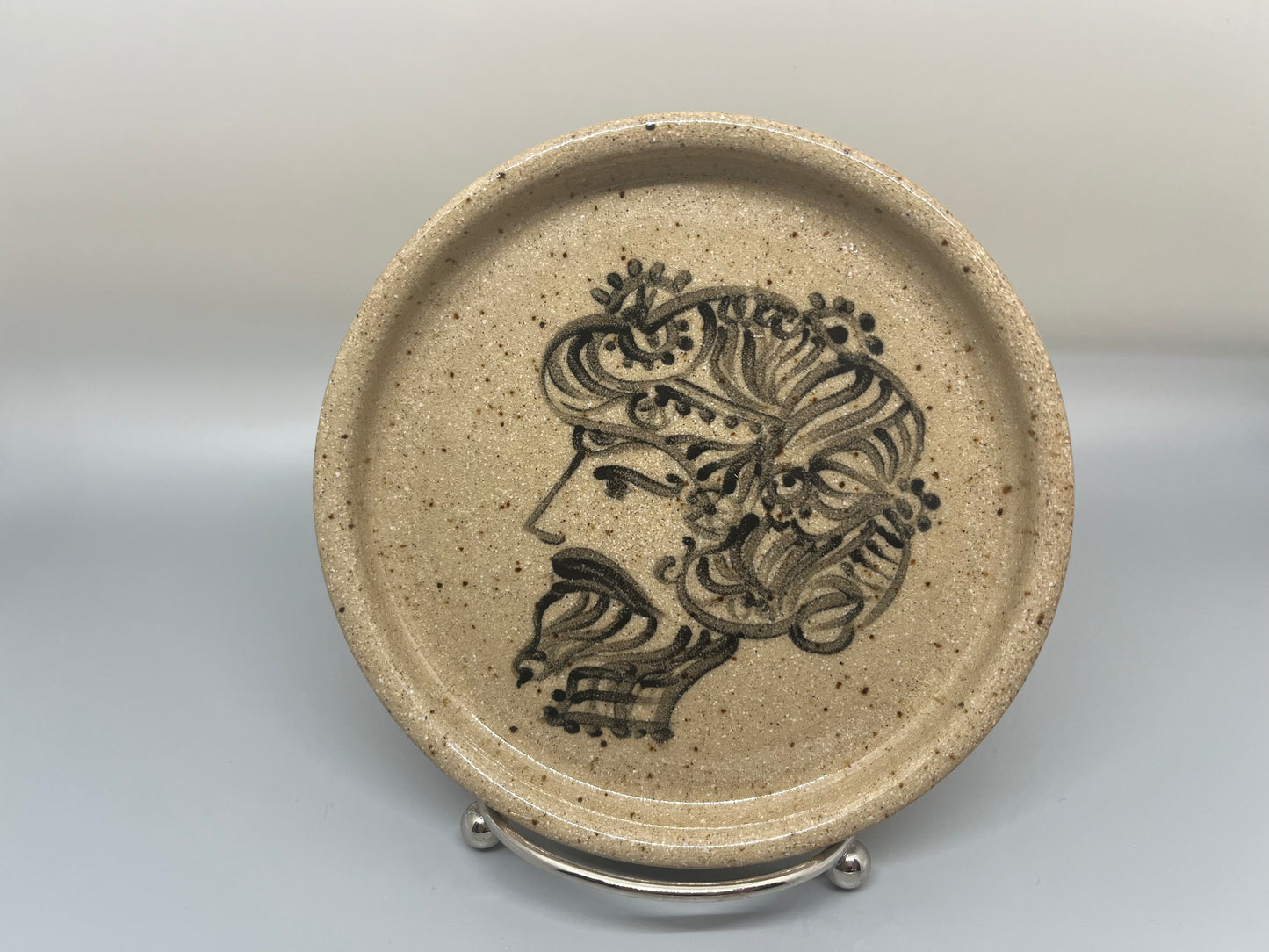 Samrat (i) - Ceramic Dish (4.5 in)